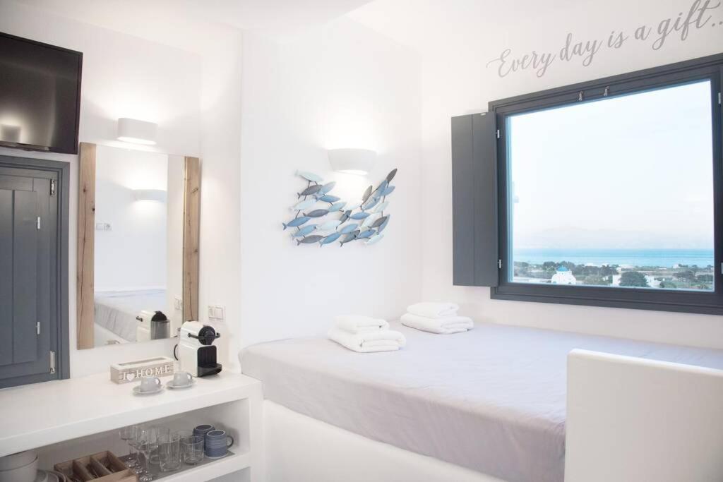 Ferienwohnung Sunny Studio W.Breathtaking Naxos Views In Isterni Isterni  Exterior foto