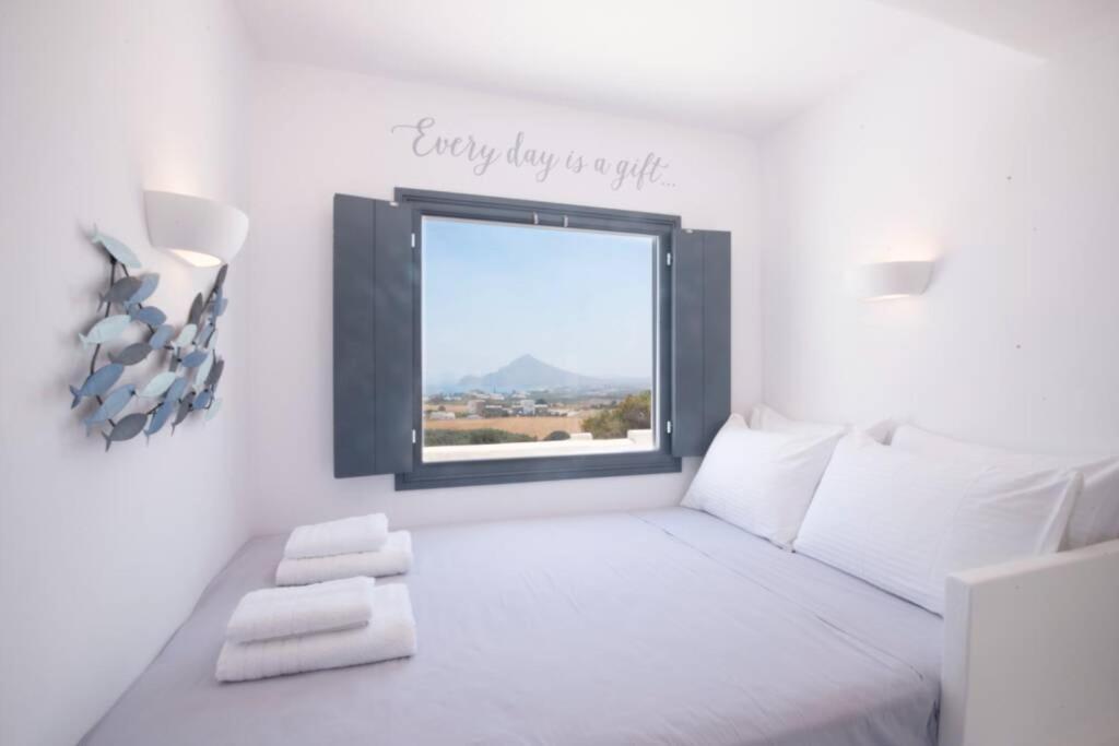 Ferienwohnung Sunny Studio W.Breathtaking Naxos Views In Isterni Isterni  Exterior foto